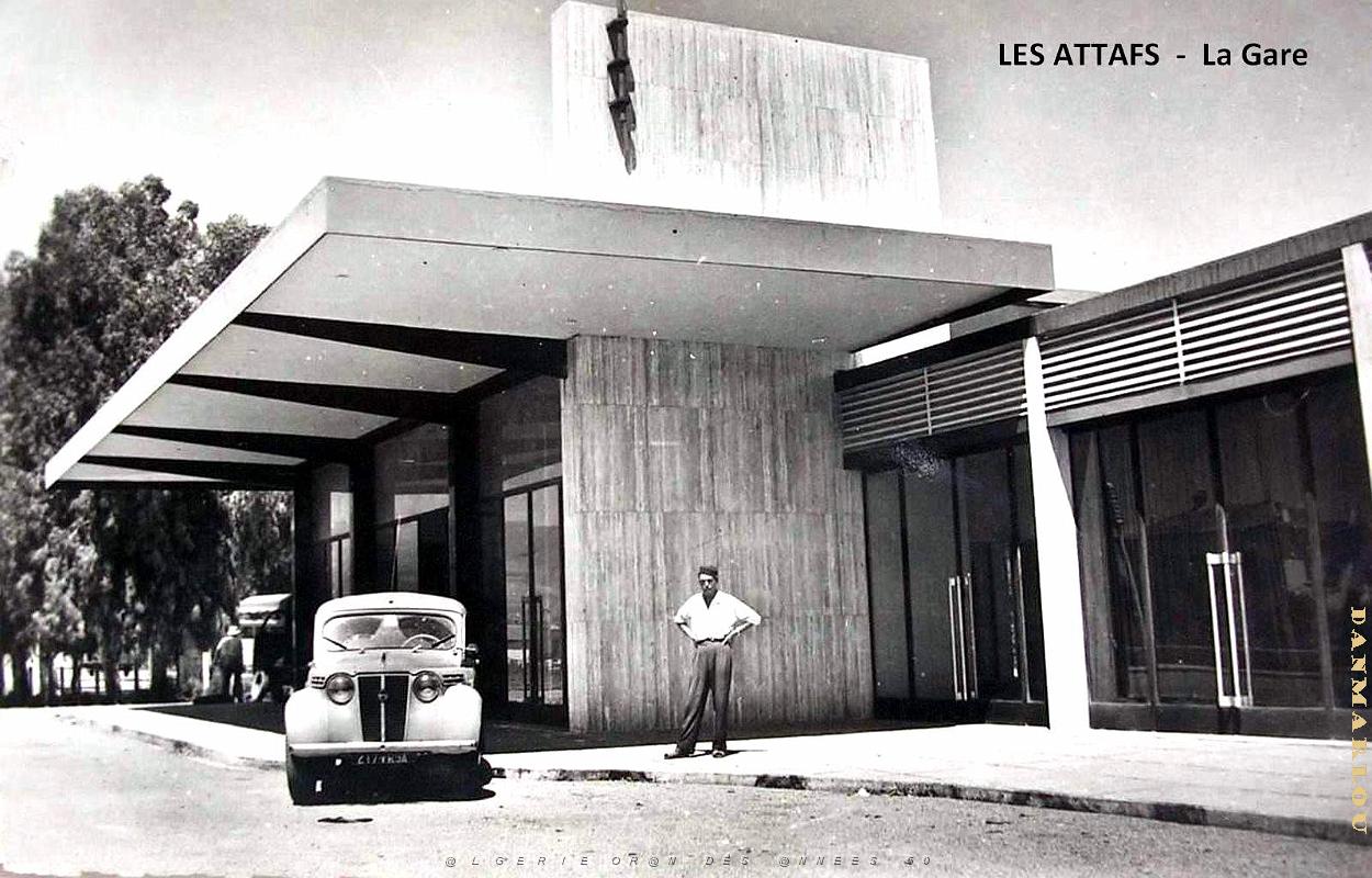 Les Attafs - Gare.jpg